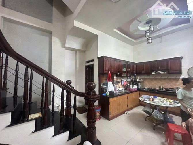 Bán nhà xe hơi ngủ trong nhà, Phạm Văn Bạch, Tân Bình, DT 84m2, 4 tầng chỉ 12 tỷ - 3
