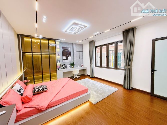 LÒ ĐÚC 38m x 4T - OTO - KINH DOANH - MẶT TIỀN QUYỀN LỰC CHỈ 9.350tỷ - 3