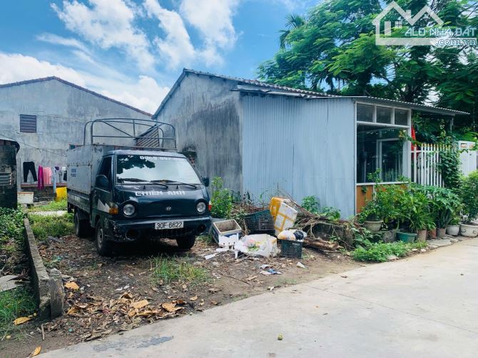 Hàng Hiếm Mặt Tiền kiệt 27 Hoàng Quốc Việt - 70m2 ( ngang 5m ) đương oto tránh nhau 7m - 3