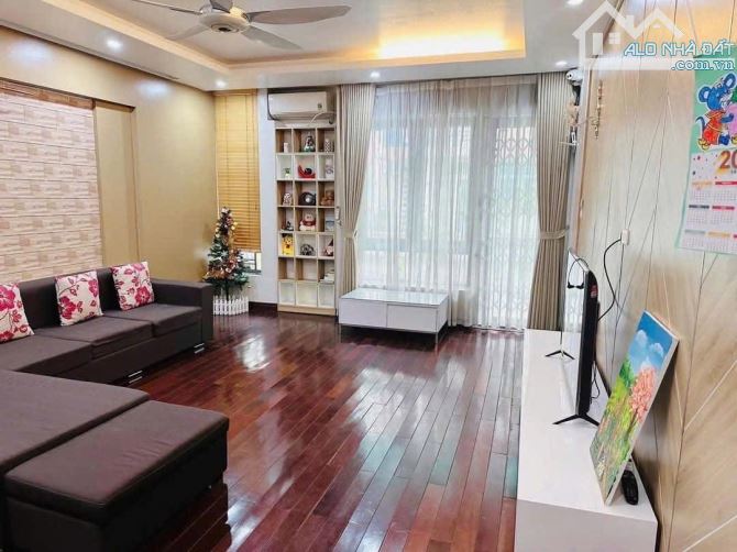 Cho thuê nhà KĐT Văn Quán 90m x 5 tầng FULL nội thất 25 triệu - 3