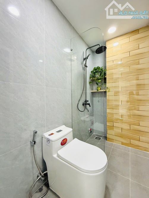 Siêu Phẩm Xuất Sắc ! Nhà Đẹp, Full Nội Thất - 56/70/33E Phan Huy Ích - 3PN - Giá chỉ 5 tỷ - 3