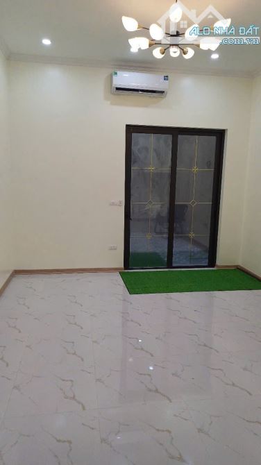 NHÀ ĐẸP THANG MÁY, MẶT PHỐ NGÃ TƯ NHỔN, ĐƯỜNG 40M VỈA HÈ RỘNG - 3