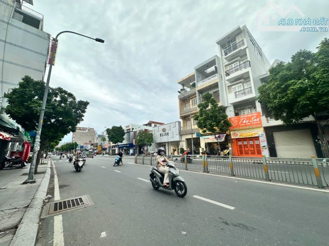 MTKD Lũy Bán Bích ( gần Thoại Ngọc Hầu ) DT: 6.1 ( hậu 8m )x27m - 2 lầu - Gía : 36 tỷ TL - 3