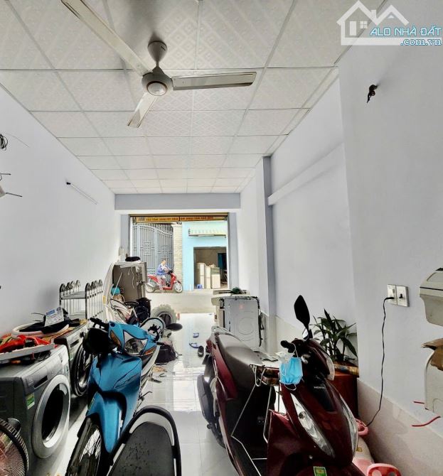 THỦ ĐỨC NHÀ CẤP 4 MẶT TIỀN KINH DOANH CHỢ KHIẾT TÂM DT 92 M2 GIÁ 6,8 TỶ TL - 3