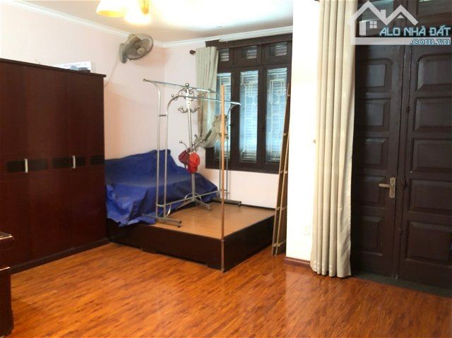 46m*5T, giá 15.6tỷ-PHÂN LÔ NGUYỄN CHÍ THANH-ĐỐNG ĐA, mặt tiền rộng, gara,2 thoáng - 3