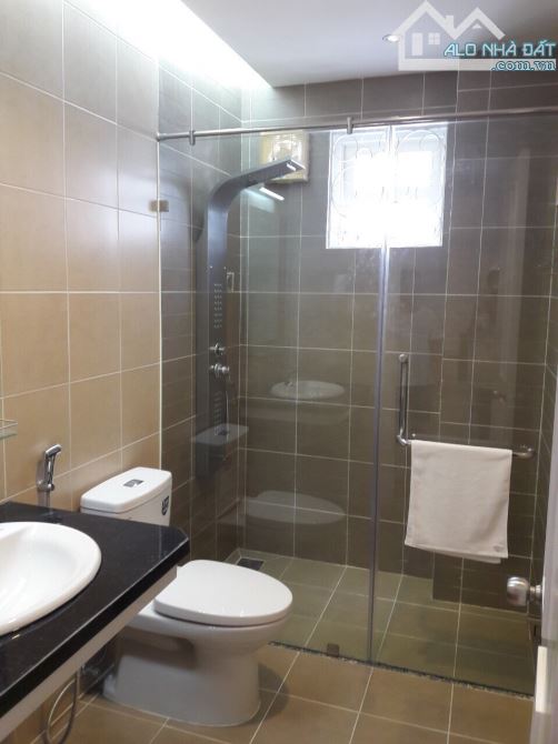 Chung cư Điện Biên Phủ - gần Vòng xoay Hàng Xanh- Đh Hồng Bàng 4x16m có SỔ HỒNG 3,6tỷ - 3