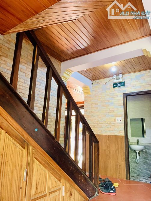 Bán Nhà Trong Trung Tâm Phố Cổ Hội An - 2 Tầng - Lô Góc 3 Mặt - Nội Thất Gỗ Quý - 9TyX. - 8