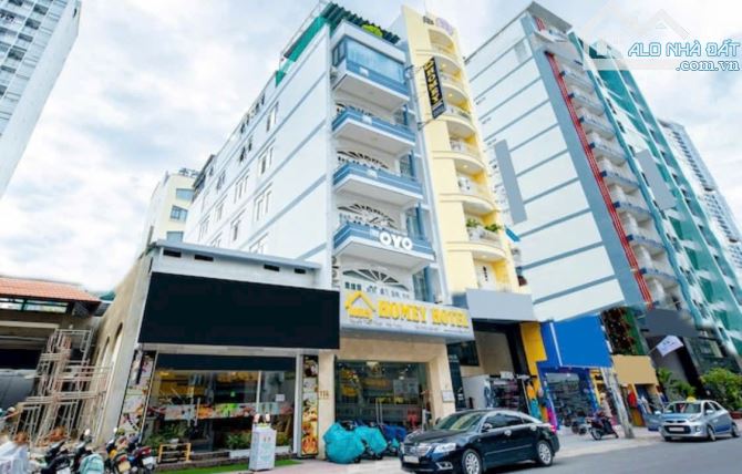 Bán ks Mt Nguyễn Thiện Thuật 7 tầng 26 phòng giá tốt - 4