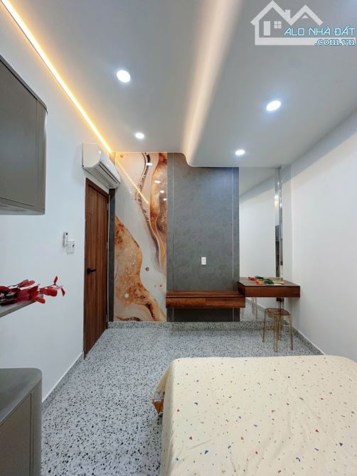 SÁT HẺM XE HƠI HOÀNG HOA THÁM PHÚ NHUẬN, NHÀ 2 TẦNG, 54M2,NGANG 4M, 3PN, CHỈ NHỈNH 7 TỶ - 4