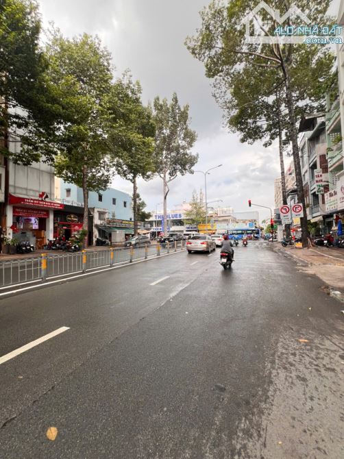 Nhà đẹp mặt tiền Lê Hồng Phong, P3, Quận 5 - 4.2x20m vuông vức, 4 tầng, Giá bán 39.9 tỷ - 4