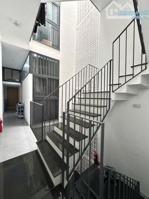 CHDV siêu dòng tiền lê quang định -110m2 -5 tầng -14PN rộng đẹp -780tr/năm cách MT 1 căn - 4