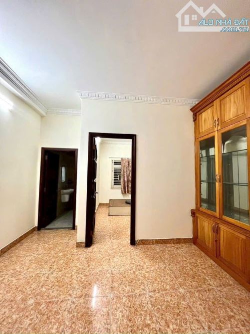 NHÀ HẺM 10M CỘNG HÒA 88M2 4.4M X 20M 4 TẦNG 16.6 TỶ - 4
