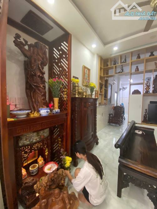 Bán gấp nhà đẹp Đường 14, P8 Gò Vấp,48m2, chỉ 4 tỷ TL - 4