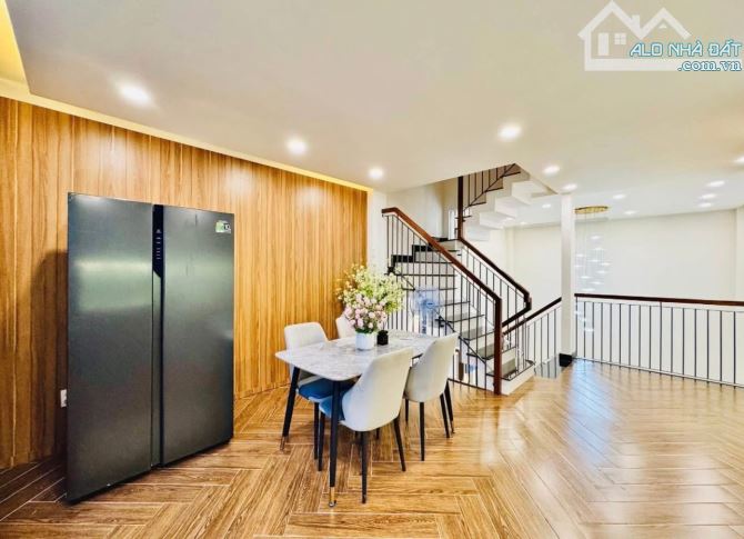 Đi định cư bán nhanh căn nhà đường Diệp Minh Châu,Tân Sơn Nhì,Tân Phú-Giá:4tỷ920/78,2m2 - 4