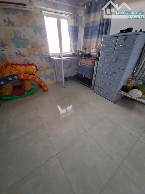 CHDV 3 tầng đường TRƯỜNG CHINH, phường TÂN THỚI NHẤT, Q12, dt 91,7m2 (6,3mx15m), 7,5Tỷ - 4