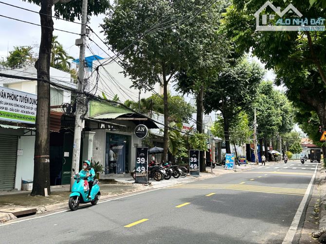 NEW- cực rẻ.BÁN NHÀ CẤP 4 MẶT TIỀN ĐƯỜNG LINH TRUNG ,tp.thủ đức .8mx30m -giá -23 tỷ tl - 4