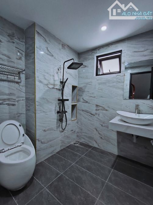 Nhà đẹp 10m ra ngõ thông ô tô qua nhà full nội thất tổ 6 Yên Nghĩa Hà Đông - 4