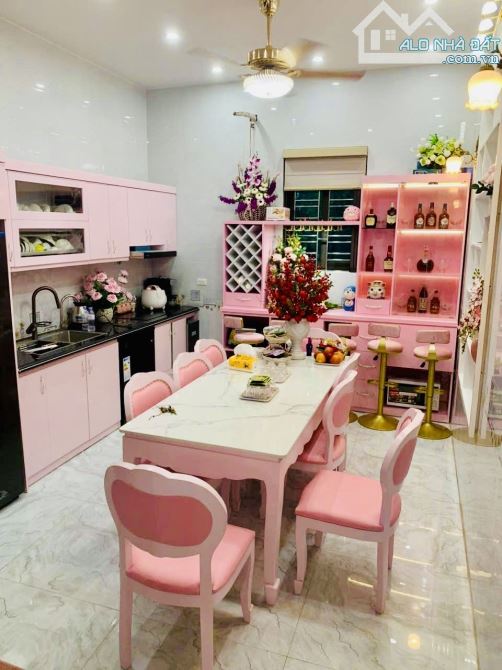 Bán nhà 5 tầng tại trung tâm thị trấn Văn Điển, Thanh Trì, gần ô tô, 6.1 tỷ. - 4