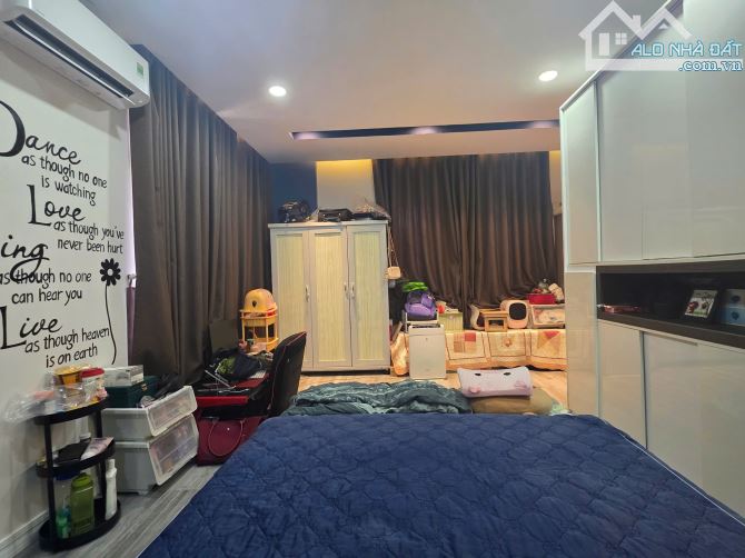 Chủ hạ bán gấp nhà BT liền kề cityland- Emart Phan văn trị P5 GV, 6*20M Hầm 4 tầng 27 TỶ - 4