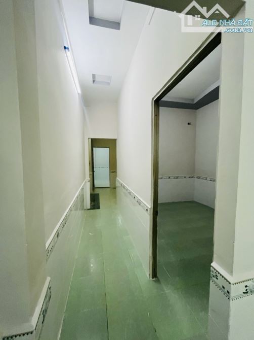 Nhà CẤP 4, đường THỚI AN 11 TA11, phường Thới An, Quận 12, dt 76,8m2 ( 4mx19,2m ),💰3,69Tỷ - 4