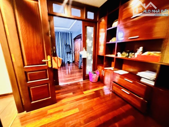 🔥 B.ÁN  N.HÀ BIỆT THỰ 100M2-4T CHỈ 15,9 TỶ-BỒ ĐỀ -NGÕ 3 GÁC  TRÁNH -VỊ TRÍ ĐẮC ĐỊA-HIẾM. - 4