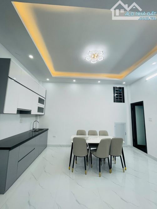 BÁN NHÀ CHÙA VUA, 66M, 5T, MT 4M, NGÕ THÔNG, THANG MÁY, Ô TÔ CÁCH NHÀ 15M, CHỈ 13,5 TỶ. - 4