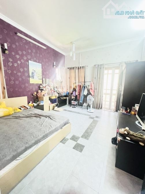 Bán nhà Nguyễn Thượng Hiền, giáp Gò Vấp - 320m2, tiện xây mới - 4