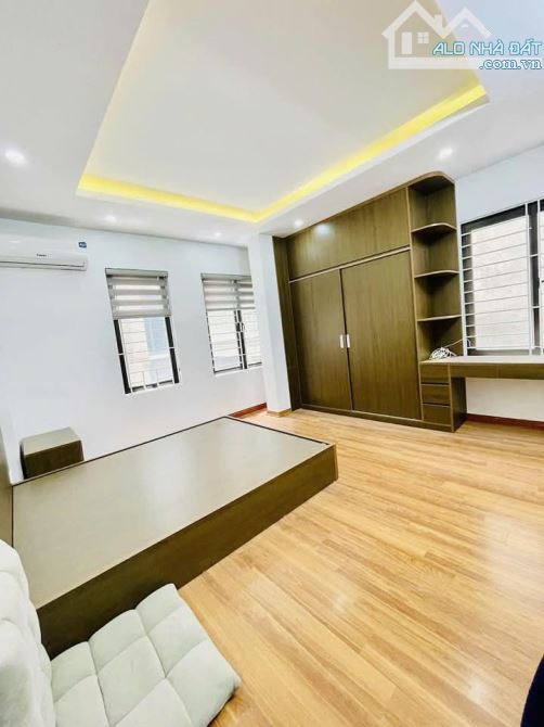 Đường Láng Đống Đa -Lô góc 2 thoáng nội thất  ngõ thông sổ vuông 35m² 5 tầng giá 7.6 tỷ - 6