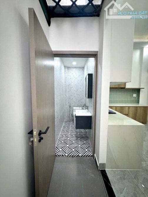 Nhà mới 1 trệt 2 lầu full nội thất Cực đẹp ngay Chợ Long Trường Long Trường,Tp Thủ Đức - 5