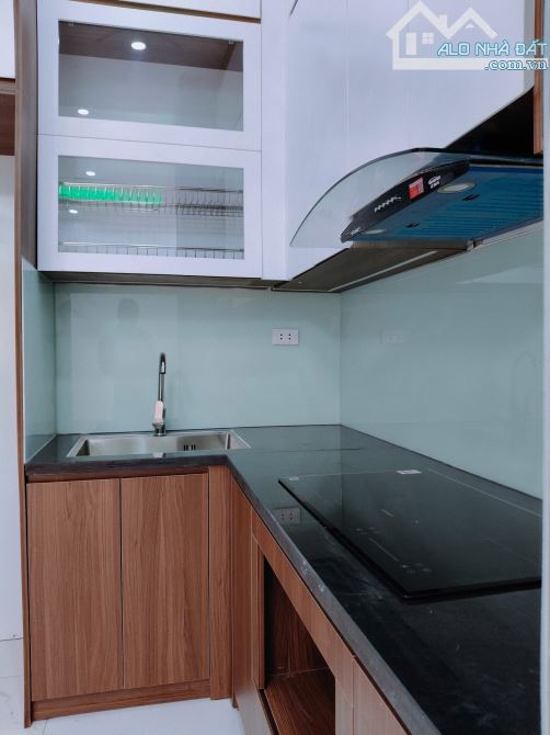 Nhà đẹp 10m ra ngõ thông ô tô qua nhà full nội thất tổ 6 Yên Nghĩa Hà Đông - 5