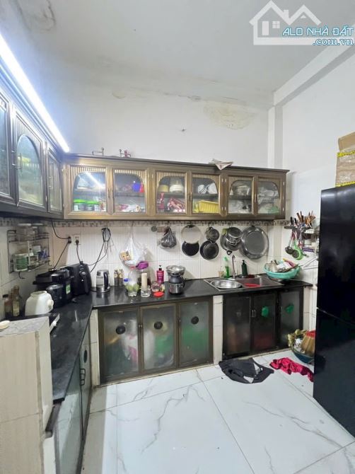 MẶT TIỀN KINH DOANH NGUYỄN VĂN KHỐI, P8, GÒ VẤP - 3 TẦNG - 3PN - GIÁ 8.X TỶ TL - 5
