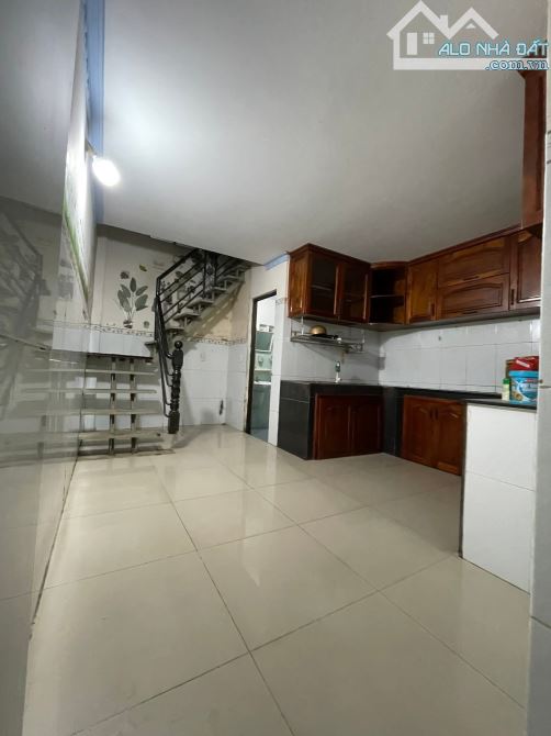 Nhà Sổ Chung Khu chính trang đô thị Tân Long, Dĩ an Bình Dương 60m2 - 5