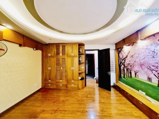 Bán nhà Nguyên Hồng, Đống Đa. 60m2 x 6T, MT 5m, vỉa hè, oto. KD ngày đêm. 32,9 tỷ. - 5