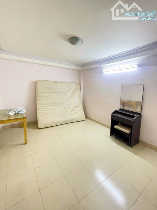 7.5 TỶ, Nhà 5 tầng, hẻm đẹp 8m - Trịnh Đình Trọng, Tân Phú – 45m2, sổ hồng riêng - 6
