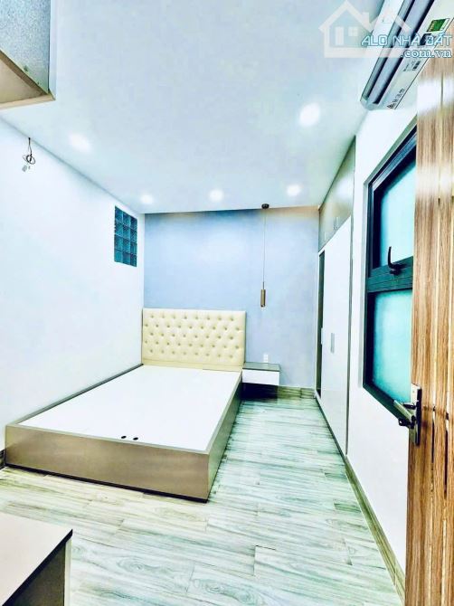 Bán căn nhà nằm trong khu biệt thự liền kề 357A Nguyễn Trọng Tuyển P,1 Tân Bình 5x18.9m - 6