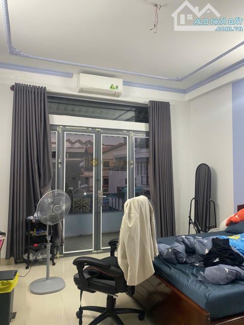 Căn Sát Góc Ngay QUốc Hương 71 m2, 3 Lầu CHO THUÊ RẤT TỐT ĐƯỜNG LỚN THÔNG LÊ VĂN MIẾN Nhỉn - 6