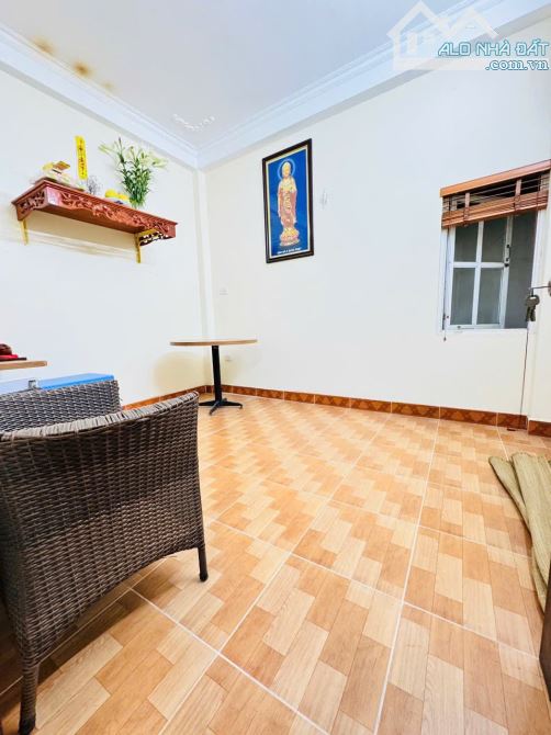 Nhà 2 mặt thoáng, ngõ nông, có khe thoáng, giếng trời ánh sáng tự nhiên, 40m2, giá 8.5 tỷ - 6