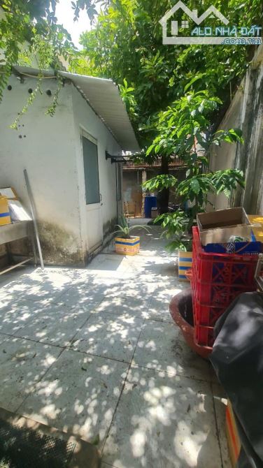 Bán biệt thự vườn đường số 14 dương Quảng hàm phường 5 quận gò vấp - 6