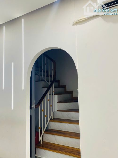 Cho thuê Mặt bằng 2 tầng Acc Vườn Xoài - mặt tiền Trần Nhật Duật nối dài rộng 20m - 6