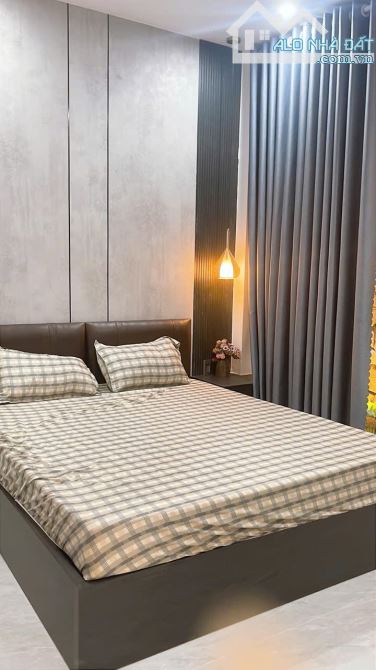 NHÀ ĐẸP 3 TẦNG KIỆT Ô TÔ QUAY ĐẦU- NGUYỄN CHÁNH- GẦN BIỂN- LIÊN CHIỂU- CHỈ 4.37T.Ỷ. - 6