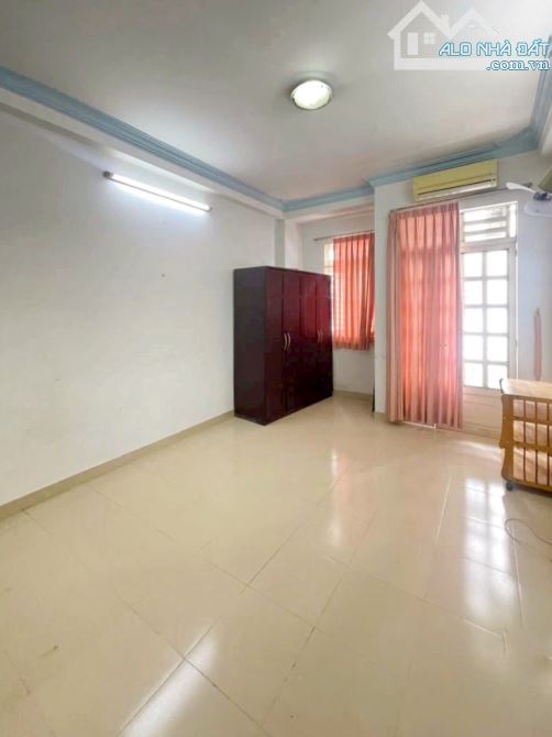 7.5 TỶ, Nhà 5 tầng, hẻm đẹp 8m - Trịnh Đình Trọng, Tân Phú – 45m2, sổ hồng riêng - 7