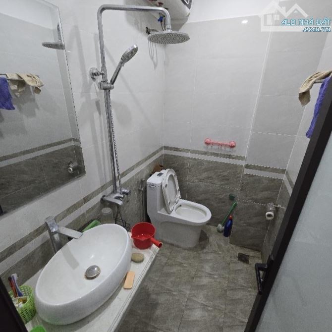 Nhà Kim Hoàng nở hậu gần trường cấp 1, 2 gần chợ gần KĐT An Lạc 35m2 mặt tiền 4m 4 tỷ 6 - 7