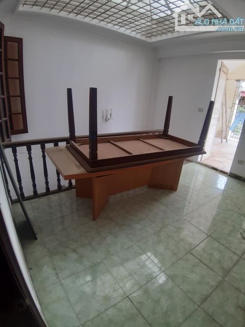 Cho thuê căn nhà ngõ 124 phố Hoàng Ngân, Diện tích 52M x 5 tầng, Mt 4m ngõ rộng để ô tô - 7