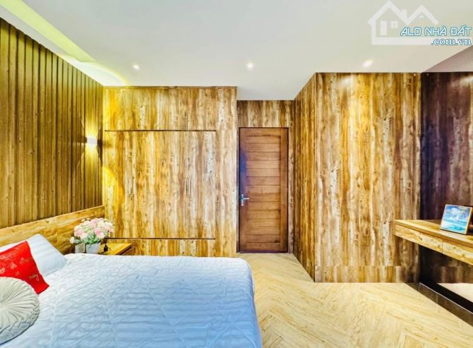 Đi định cư bán nhanh căn nhà đường Diệp Minh Châu,Tân Sơn Nhì,Tân Phú-Giá:4tỷ920/78,2m2 - 7