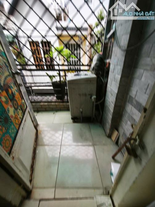 Nhà 1,5 tầng đường THẠNH LỘC 15, phường THẠNH LỘC, Q12, dt 34m2 (4mx8,6m), Hẻm Ôtô.  2,9Tỷ - 7