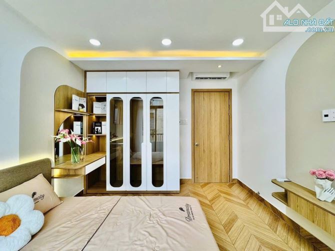 Bán nhà giá siêu hời ngay Trần Quý,P.7,Quận 11- Giá: 4tỷ150/66m2(4,4x15)- 2 Tầng, 3PN, 4WC - 7