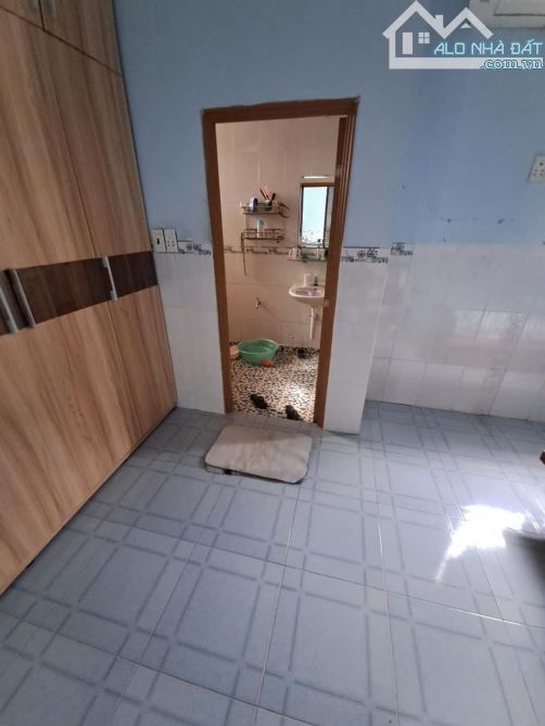 CHDV 3 tầng đường TRƯỜNG CHINH, phường TÂN THỚI NHẤT, Q12, dt 91,7m2 (6,3mx15m), 7,5Tỷ - 7