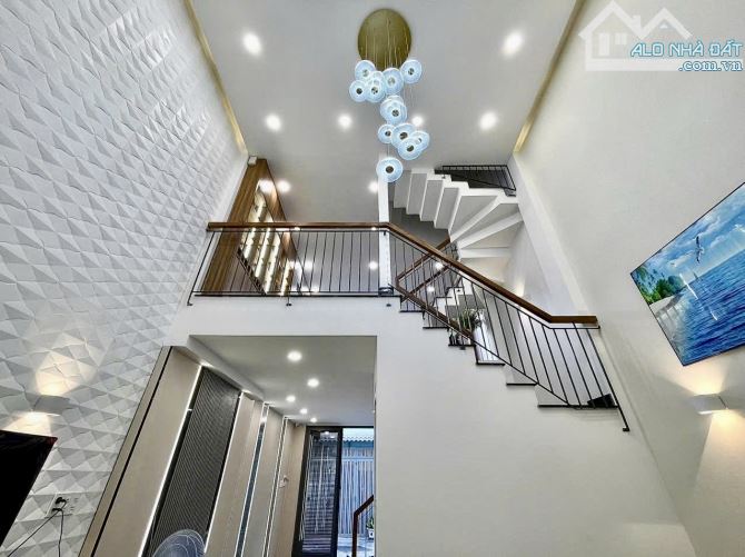 4.5❌10m, BÁN NHÀ 5 TẦNG, HXH, PHAN HUY ÍCH, P14 GÒ VẤP, 6.xx TỶ - 7