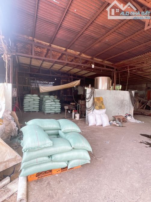 CẦN BÁN KHO XƯỞNG MẶT TIỀN 6000M2 - 40M x 145M - HUỲNH THỊ NA HÓC MÔN - CHỈ 40 TỶ xxx - 8