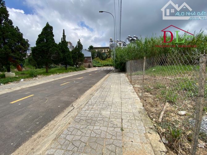 Bán đất biệt lập 2 mặt tiền KQH Phạm Hồng Thái phường 10 Đà Lạt thuận tiện kinh doanh - 9